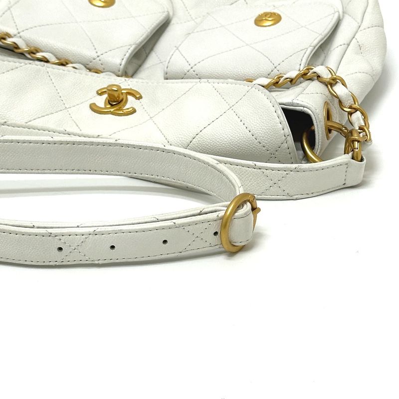 Chanel Shoulder Bag W Pocket As5384b Caviar Skin White