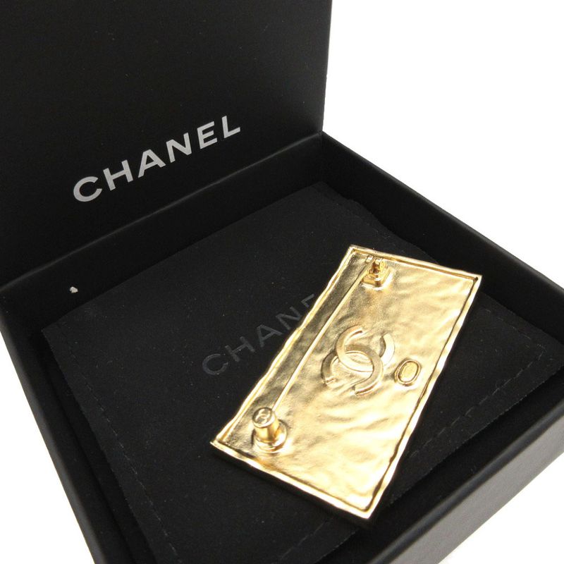 Chanel A23S Logo Leather Metal Black Gold Brooch 0383 Chanel