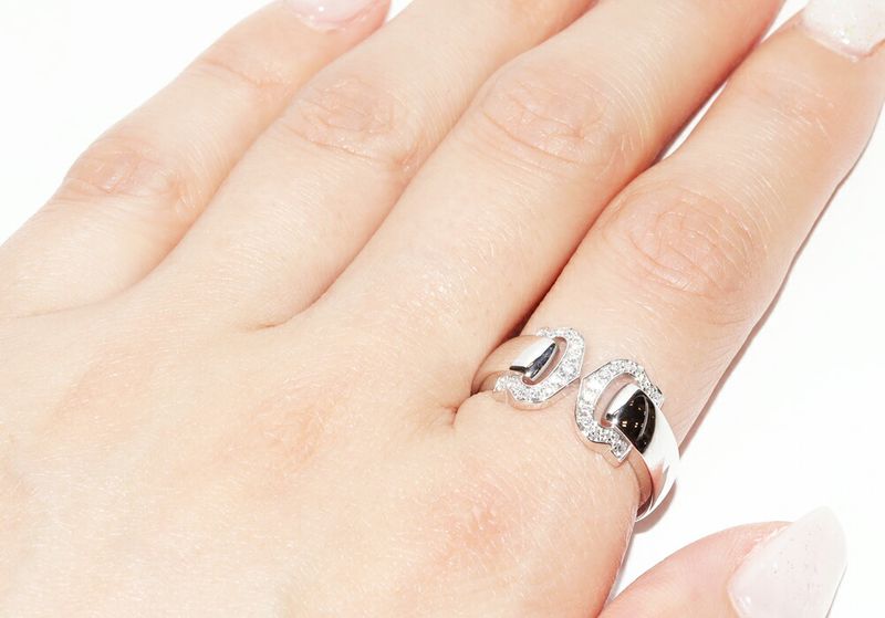 Cartier Ring 18K White Gold 30P Diamonds 2C Boucle Ruche Ring