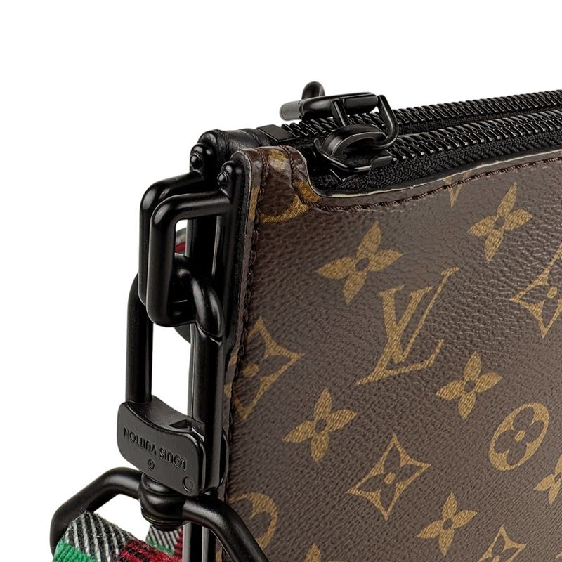 Louis Vuitton Crossbody Shoulder Bag Monogram Empreinte Trio Pouch NM M59681