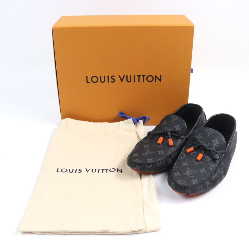 Louis Vuitton 2023 LV Driver Line Leather Embossed Moccasin Loafers With LV