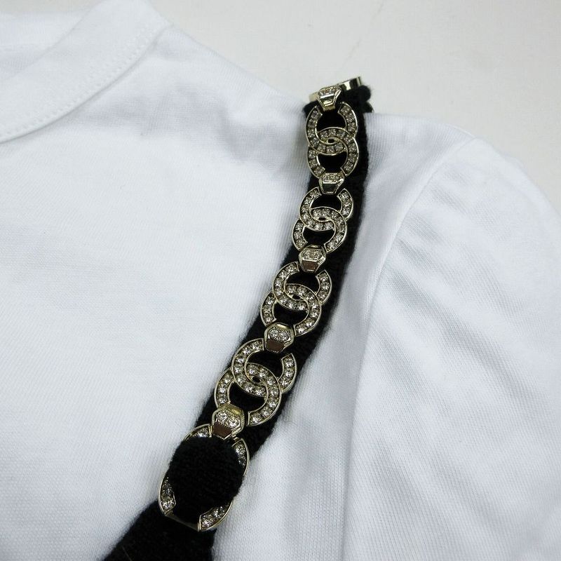 Chanel P72150k10356 Ensemble Short Sleeve T-Shirt Knitted Camisole Coco Mark