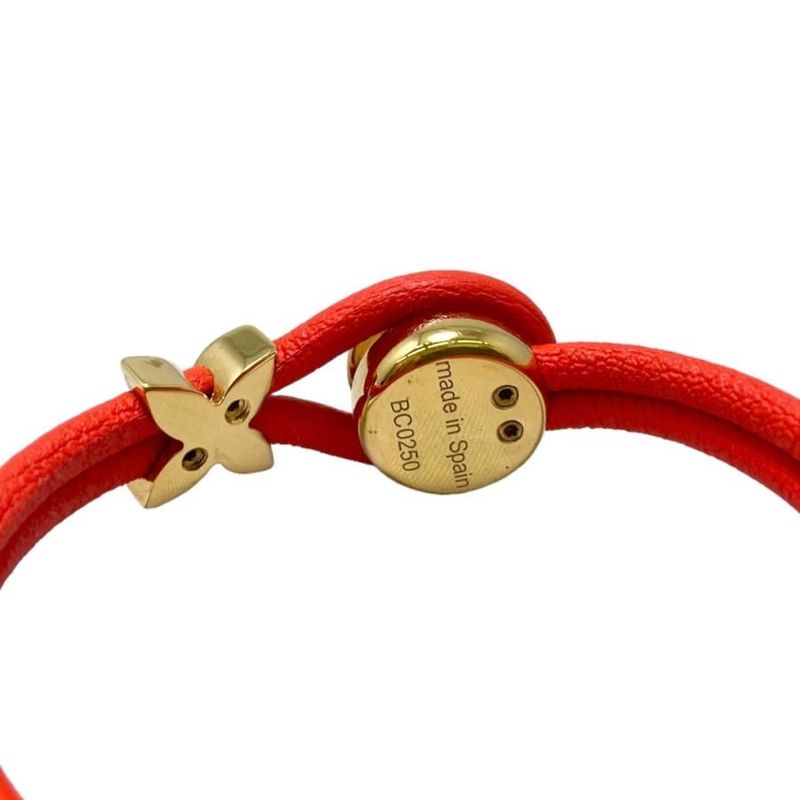 Louis Vuitton Bracelet Keepsake Cles Set M6678e Orange Gold Color Louis Vuitton