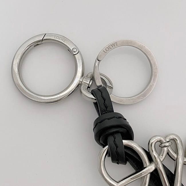 Loewe Charm Silver Black Anagram C821232x02 Excellent Condition