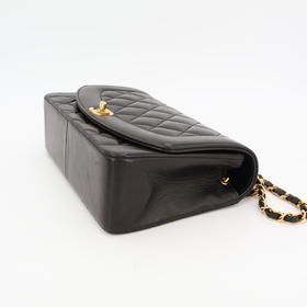 Chanel Matelasse Diana Chain Shoulder Bag Shoulder Bag Black Lambskin