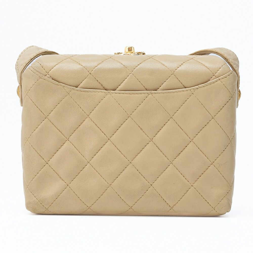 Chanel Shoulder Bag Tote Bag Lambskin Matelasse Top Turnlock One Shoulder Bag