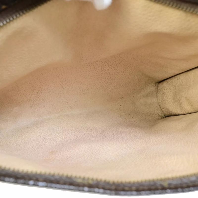 Louis Vuitton Pouch Poche Toilette 26 Clutch Bag Second Bag Monogram M47542