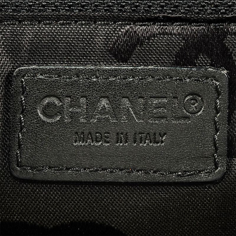 Chanel Chain Shoulder Bag Lambskin Black 7 Figures 6 Units Coco Mark