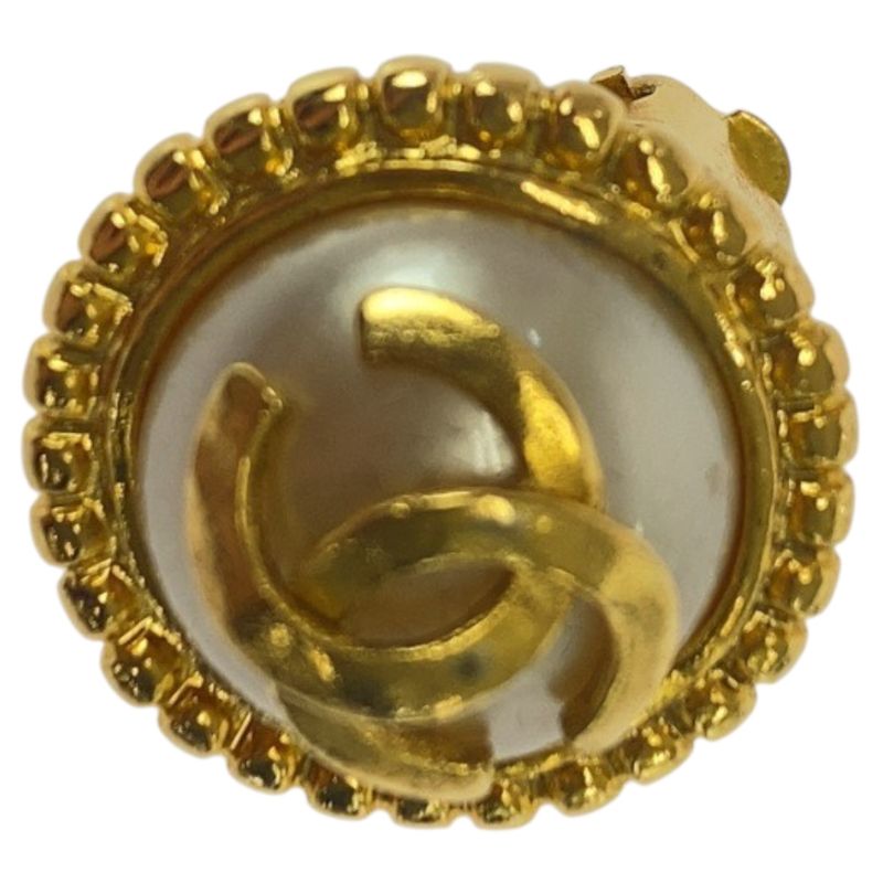 Chanel Coco Mark Faux Pearl Gold White Plated/faux Pearl Earrings Engraved 95A