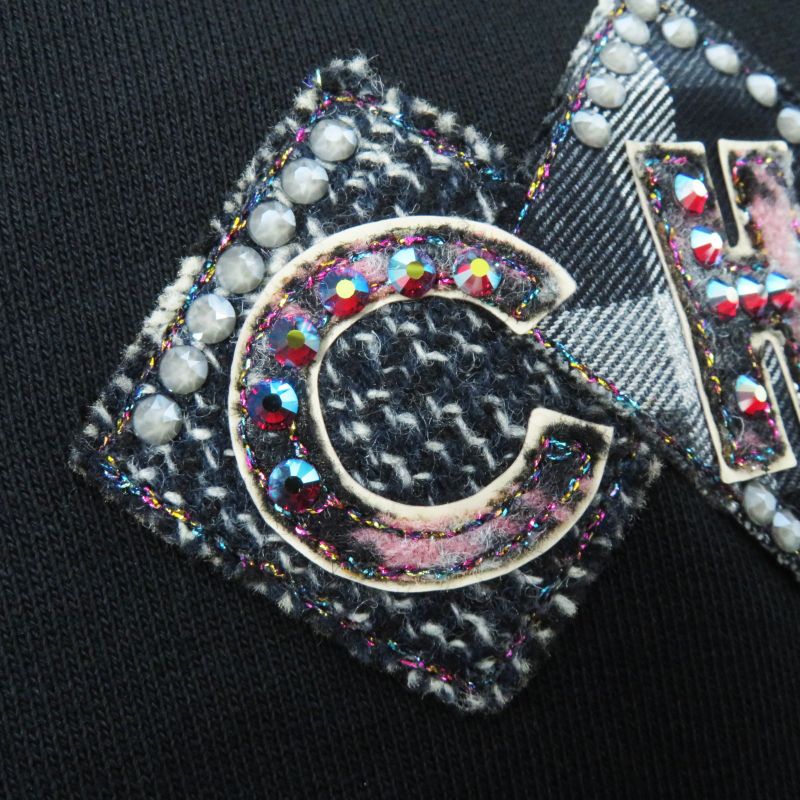 CHANEL 21B P71283 100% Cotton COCO Patch Short Sleeve T-shirt With Rhinestones