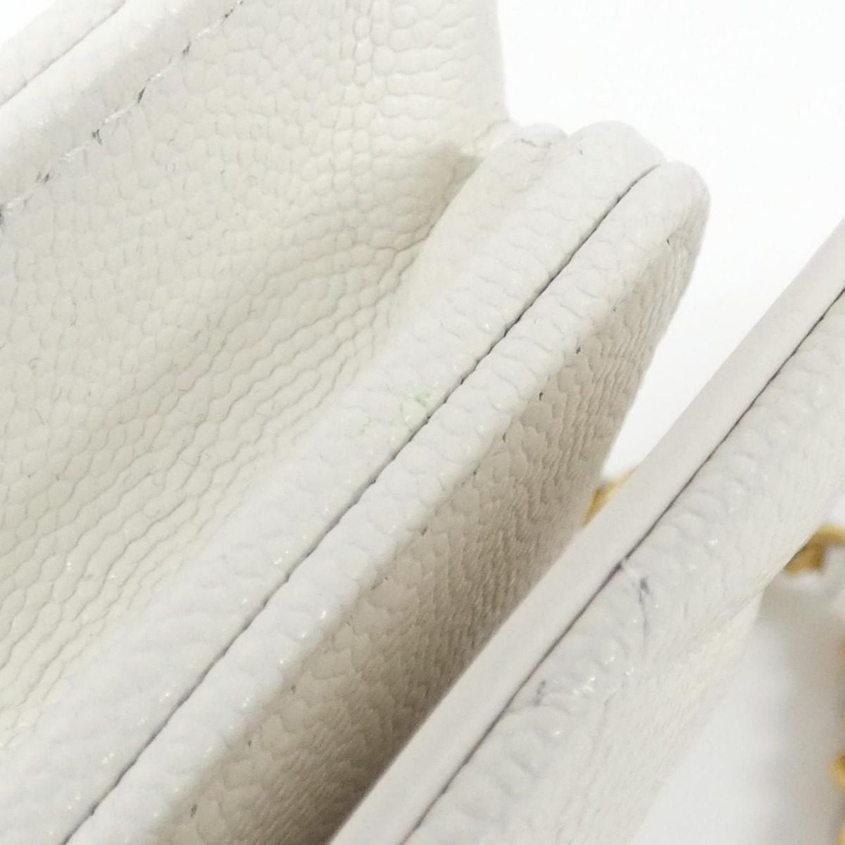 Chanel Chain Clutch Gold — view 5
