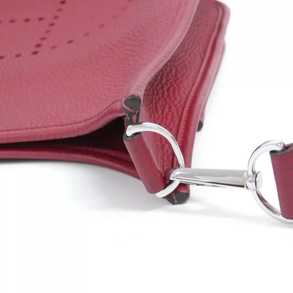 Hermes Evelyne 3 PM Shoulder Bag — view 4