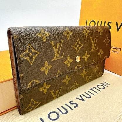 Louis Vuitton Portefeuille International Porte Tresor Monogram Wallet