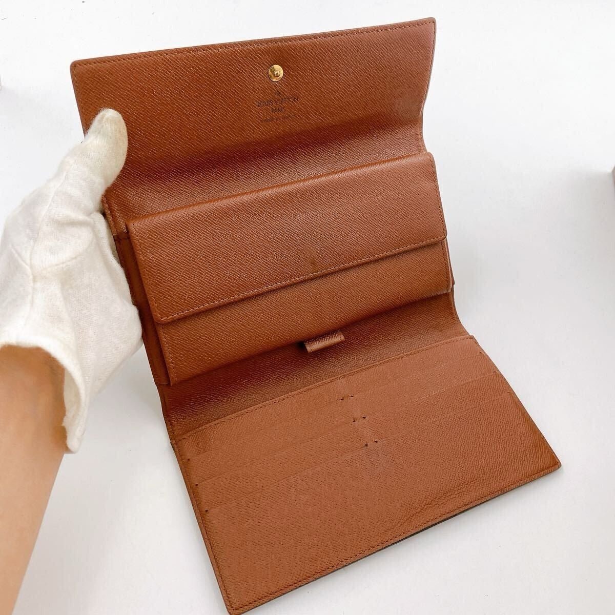 Louis Vuitton Portefeuille International Porte Tresor Monogram Wallet