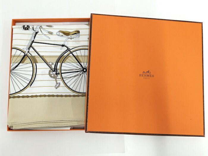 Hermes Scarf Carré 90 LES Becanes Bicycle Motif 100% Silk