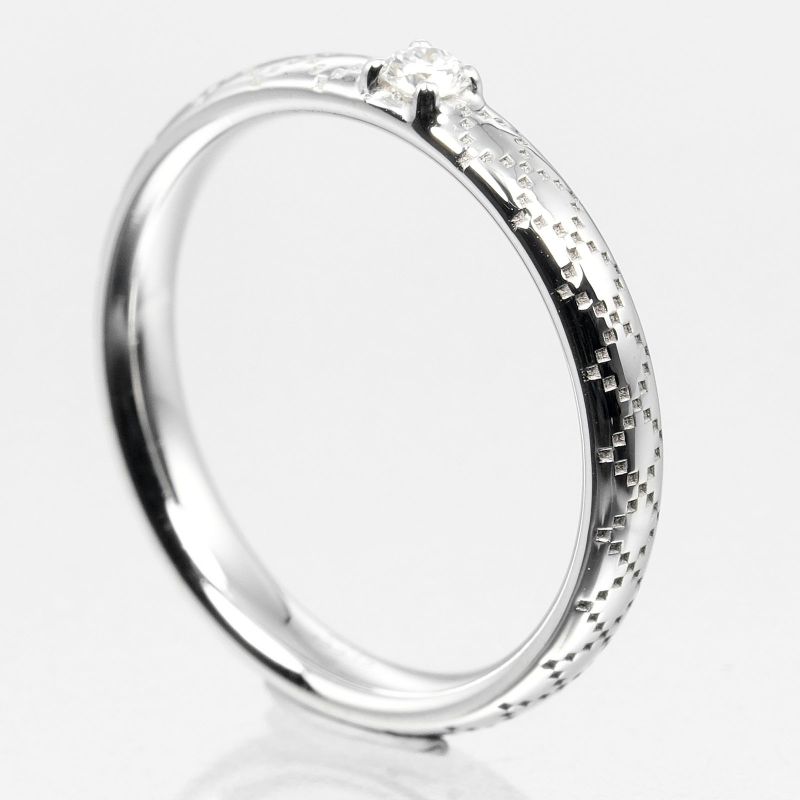 Gucci Diamantissima 18kwhite Gold X Diamonds #7 Ladies 2.4g Ring