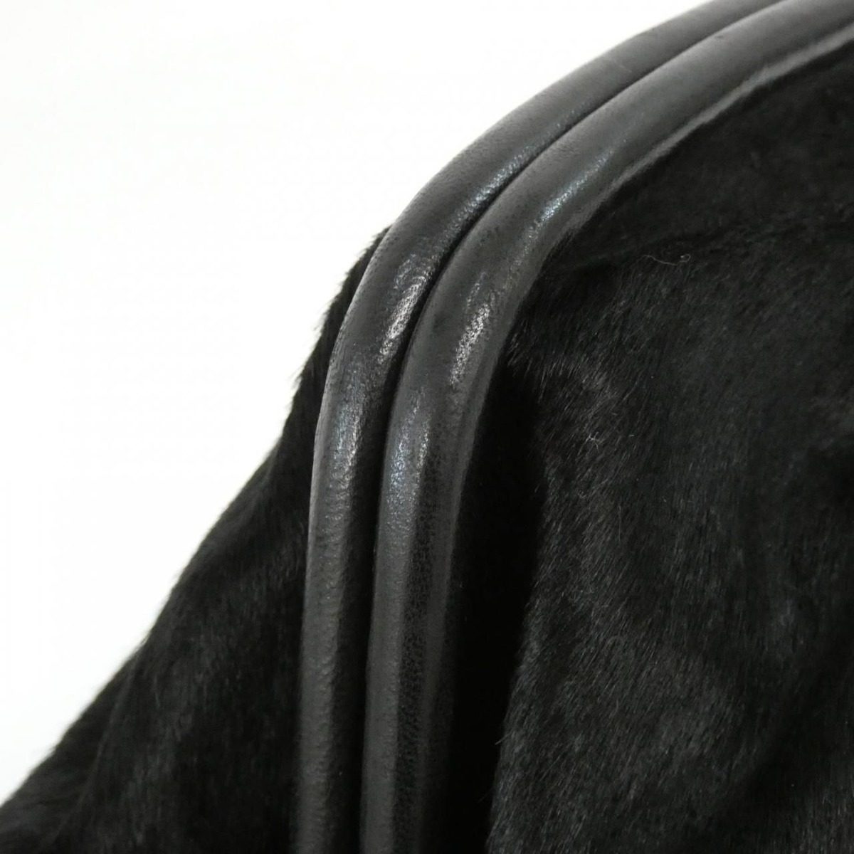 Chanel Vintage Bag Handbag Black — view 5