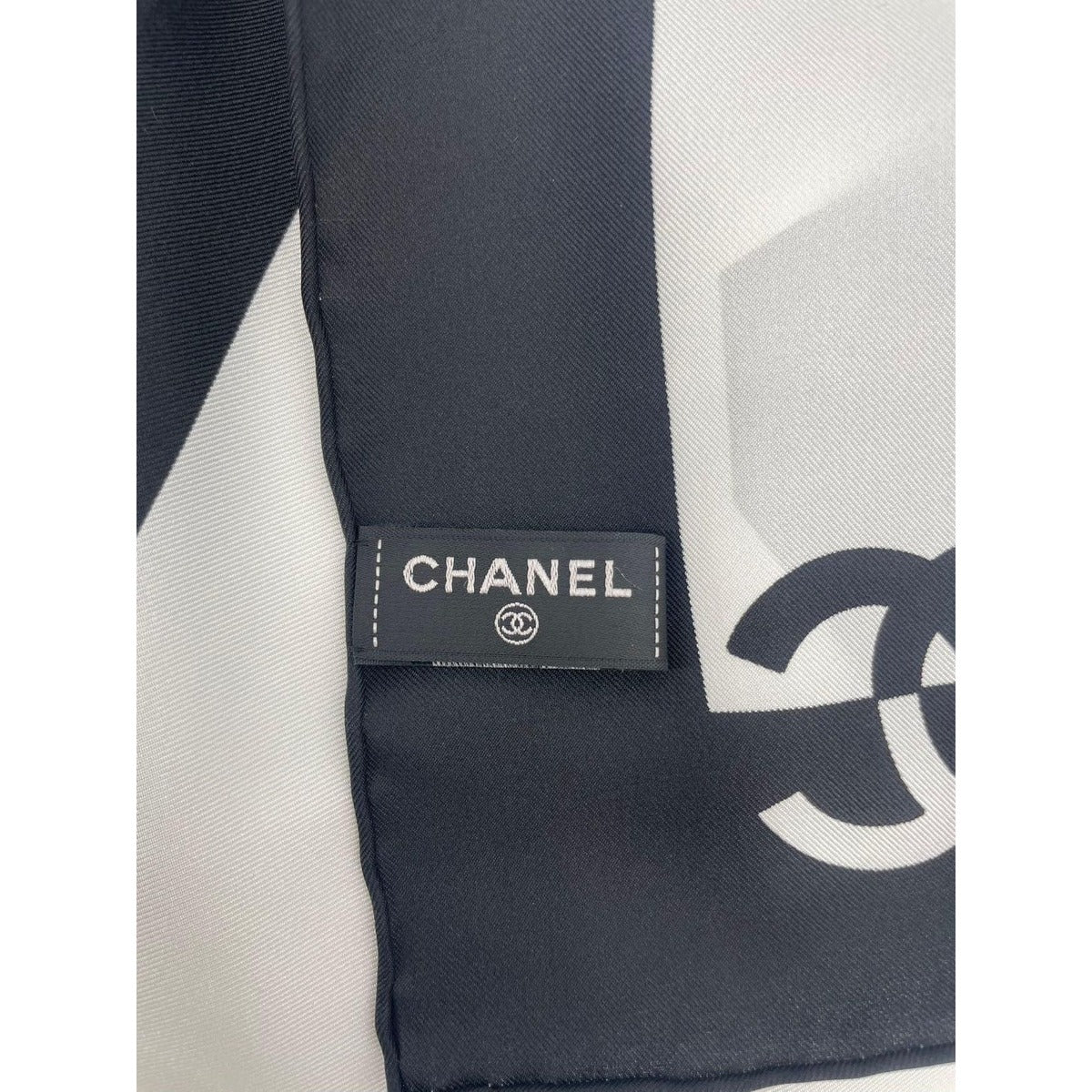 Chanel Silk Large Scarf CC Logo Mademoiselle White Black — view 9