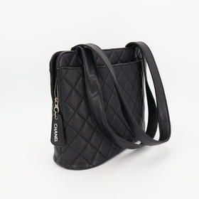 Chanel Matelasse Caviar Skin Shoulder Bag Color: Black