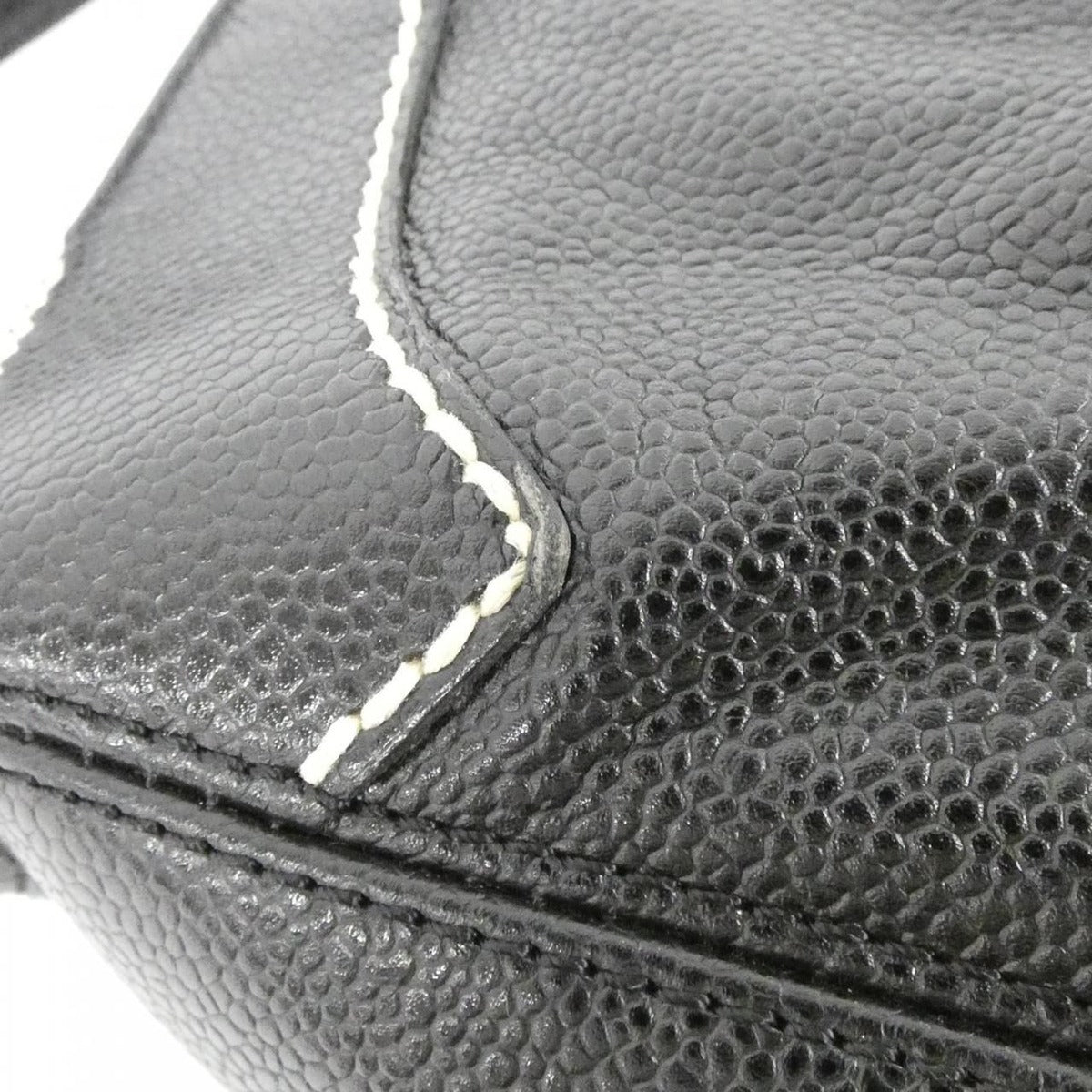 Chanel Vintage Shoulder Bag — view 5