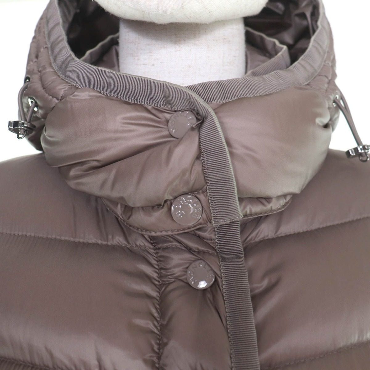 Moncler Hermine Logo Patch with Hood Down Coat Light Brown 0 — view 4
