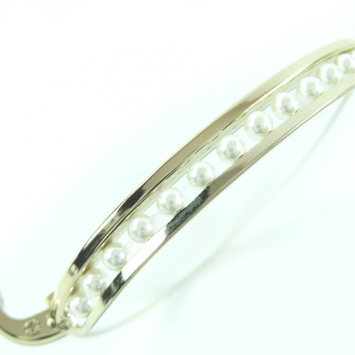 Chanel 4247 Coco Mark Faux Pearl Sunglasses — view 9