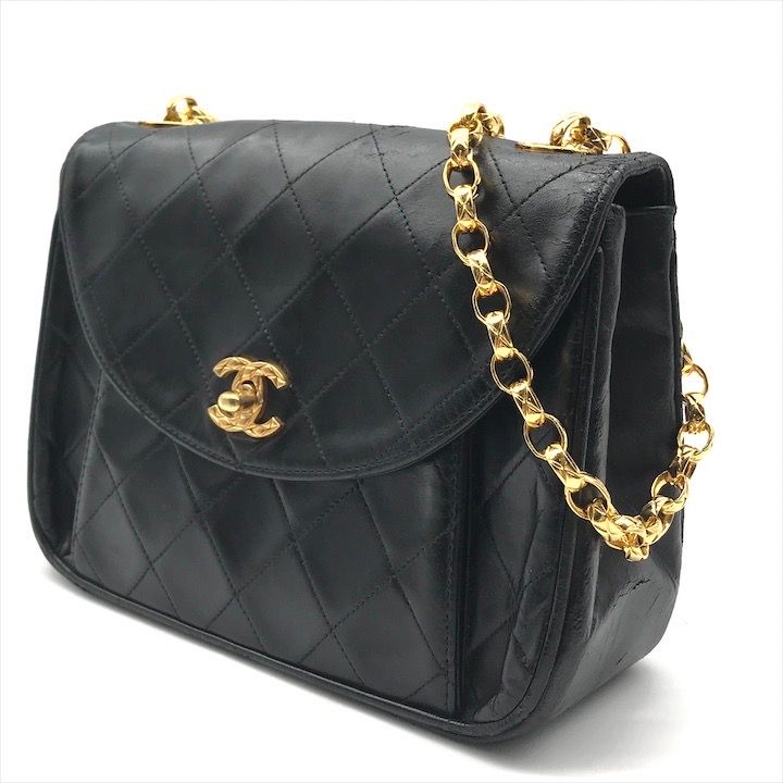 Chanel Quilted Turnlock CC Logo Brilliant Chain Shoulder Bag
