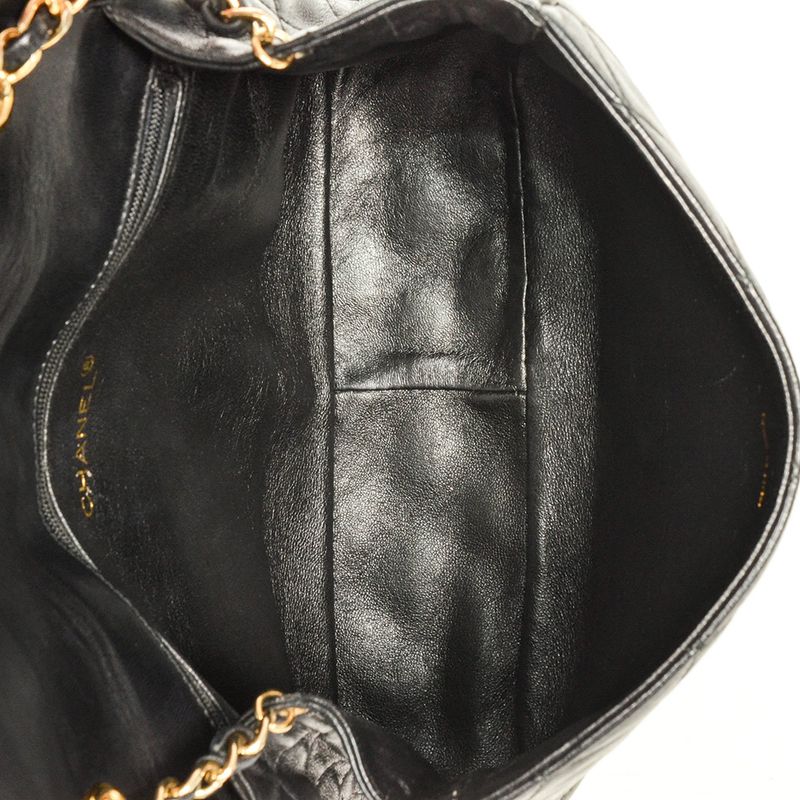 Chanel Matelasse Chain Shoulder Bag Lambskin Black Gold Hardware 7 Digits 1s