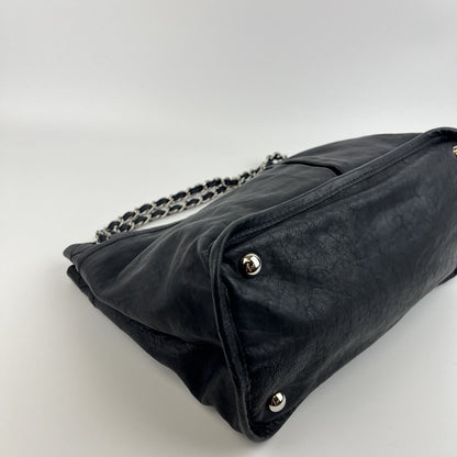 Chanel CC Logo Quilted Chain Shoulder Bag Crossbody Black Leather Vintage — view 12