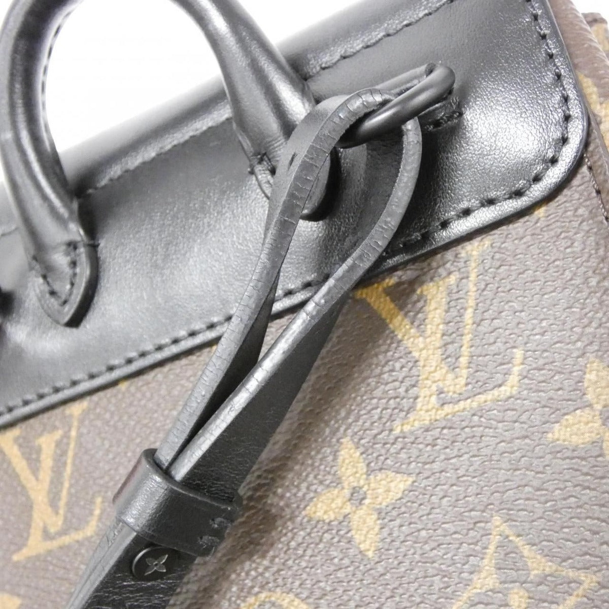 Louis Vuitton Monogram Steamer Xs Shoulder Bag — view 7