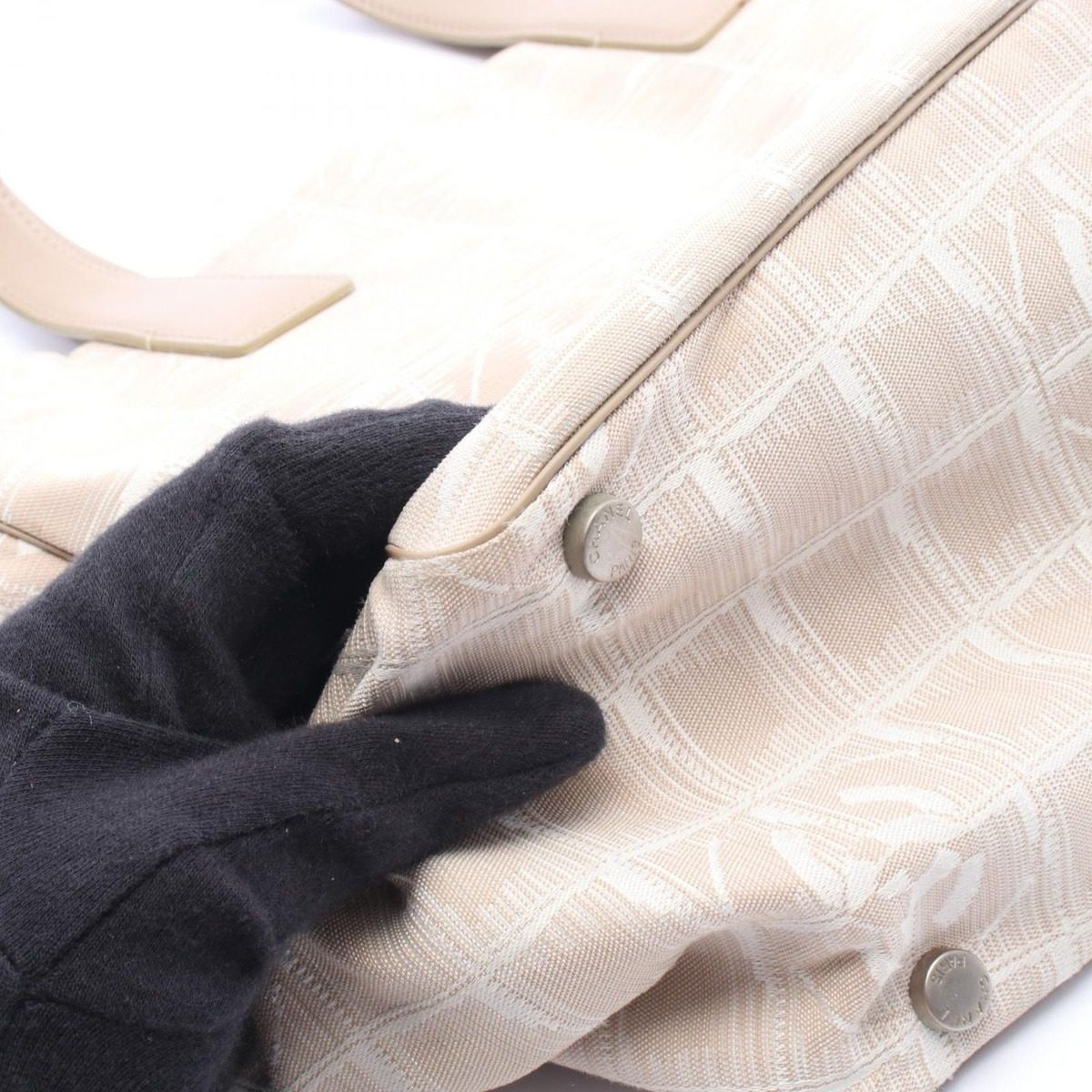 Chanel Tote New Travel Line MM Pink Beige White Others New MM — view 10
