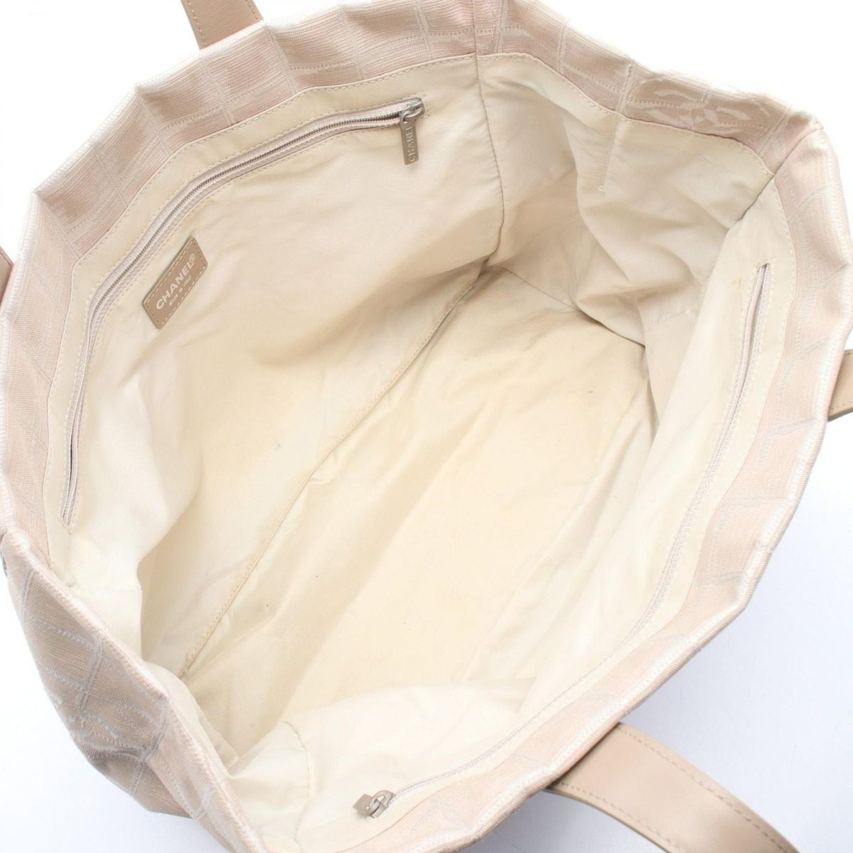 Chanel Tote New Travel Line MM Pink Beige White Others New MM — view 3