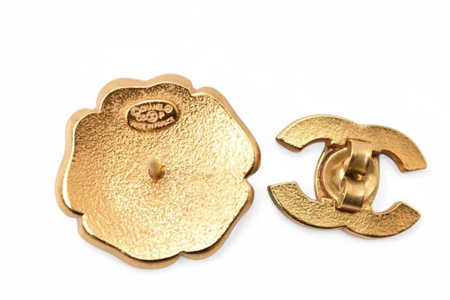 Chanel Earrings Vintage Chanel Flower Motif CC Mark Antique Gold