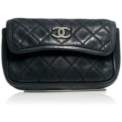 Chanel Quilted Leather Chain Shoulder Bag Pouch