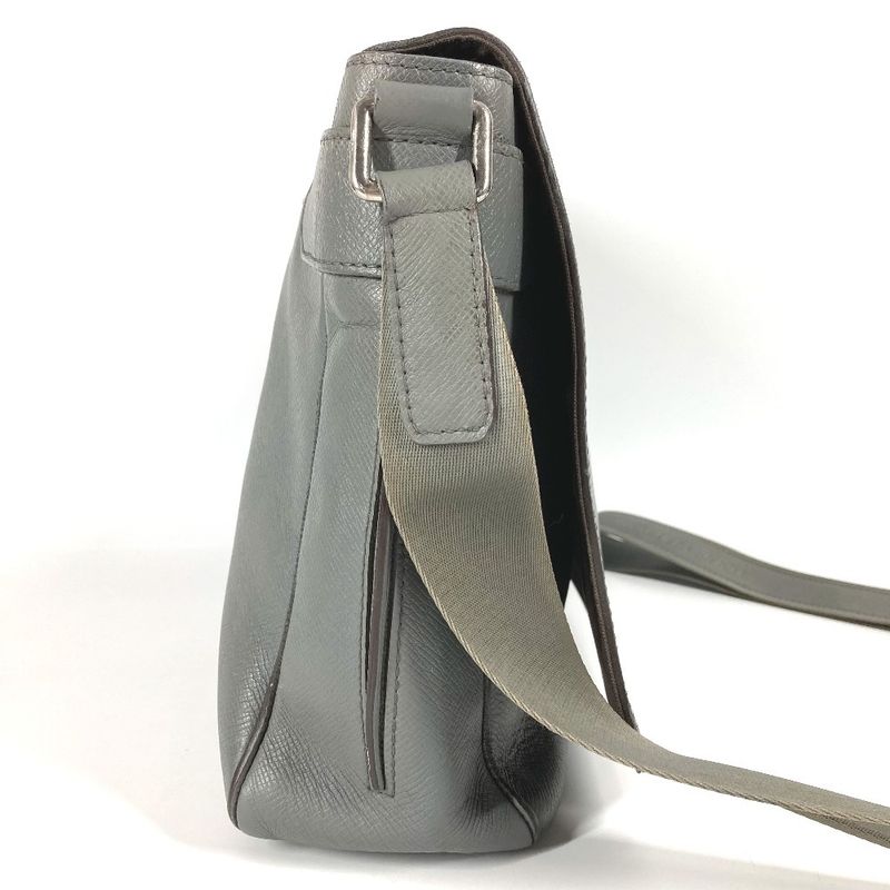 Louis Vuitton Shoulder Bag Romain MM Romain MM M32623 Taiga Leather Glacier Gray