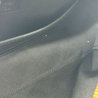 Louis Vuitton Saintonge Shoulder Bag — view 13