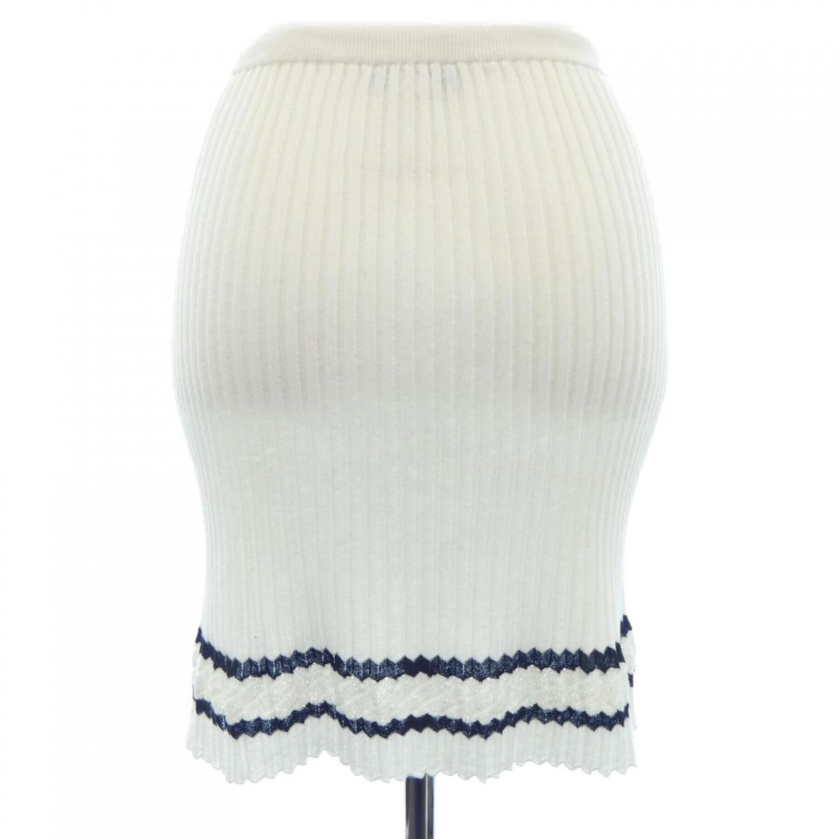 Chanel Skirt White 36 Translucency — view 2