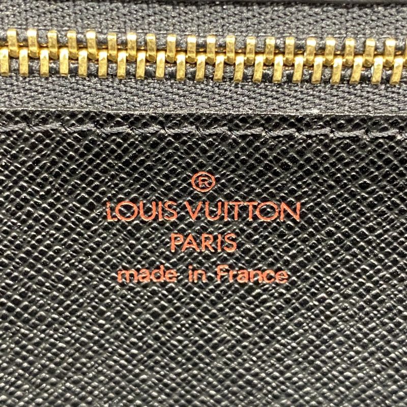 Louis Vuitton Epi Pochette Série Dragonne M52762 Noir Black Men's