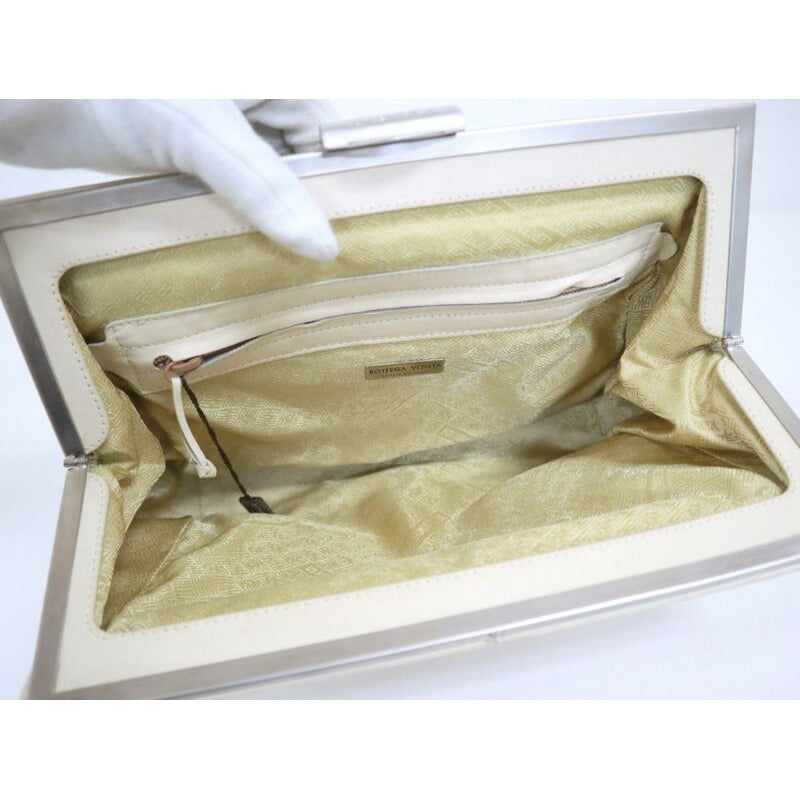 Bottega Veneta Clutch Intrecciato Cream Leather — view 5