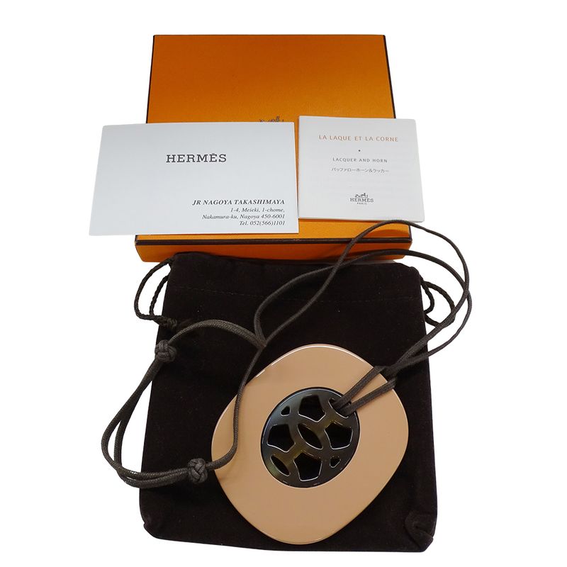 Hermes Necklace Lift GM Buffalo Horn Ladies Branded Pendant Buffalo Horn