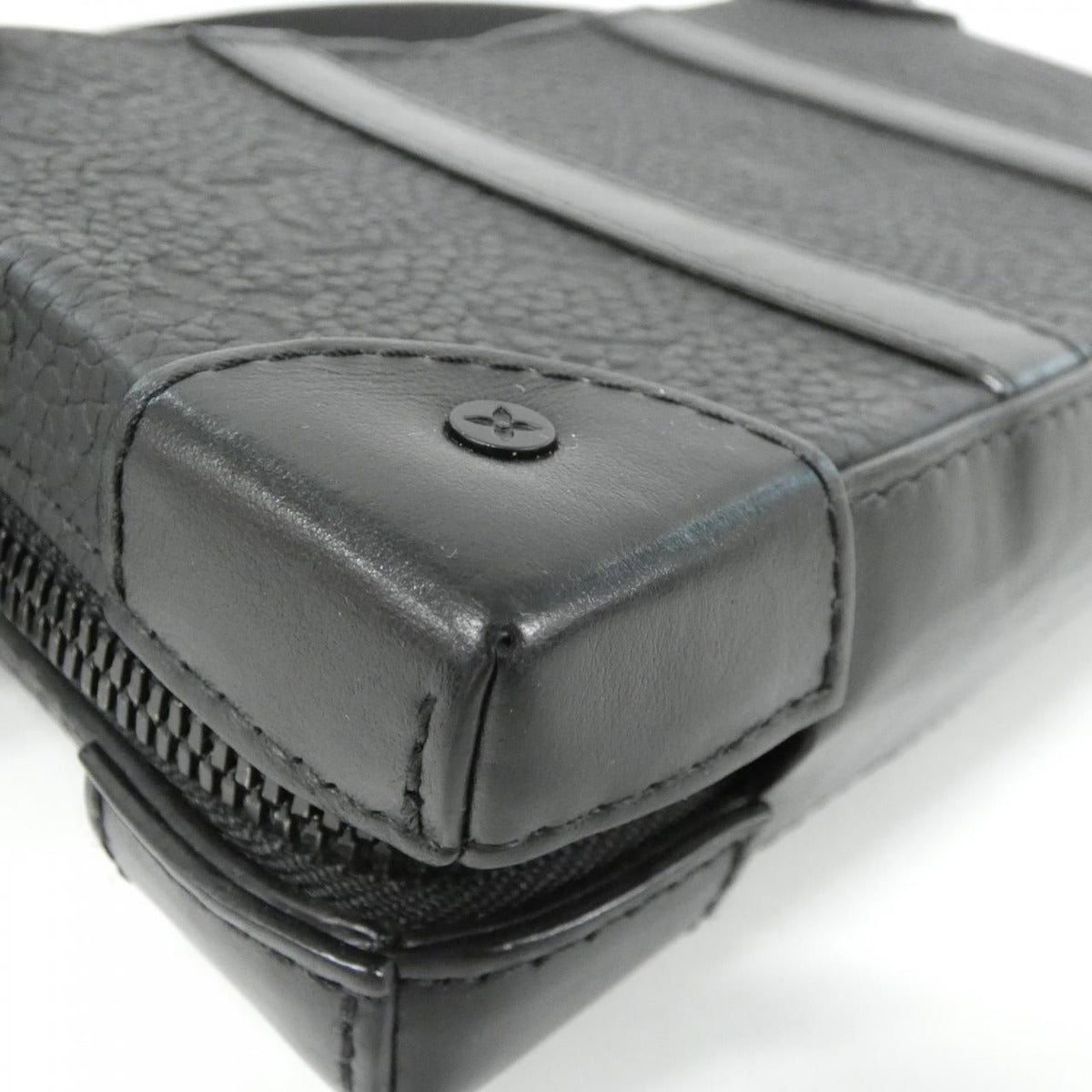 Louis Vuitton Taurillon Monogram Soft Trunk Wallet Shoulder Bag — view 2