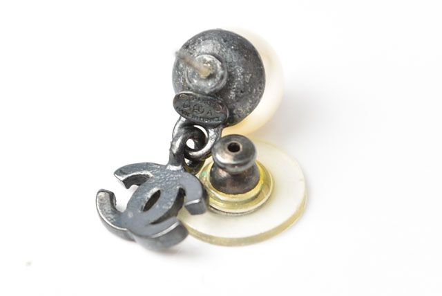 Chanel Earrings Chanel Logo CC Rhinestone Pearl Swing Coco Mark Gunmetal