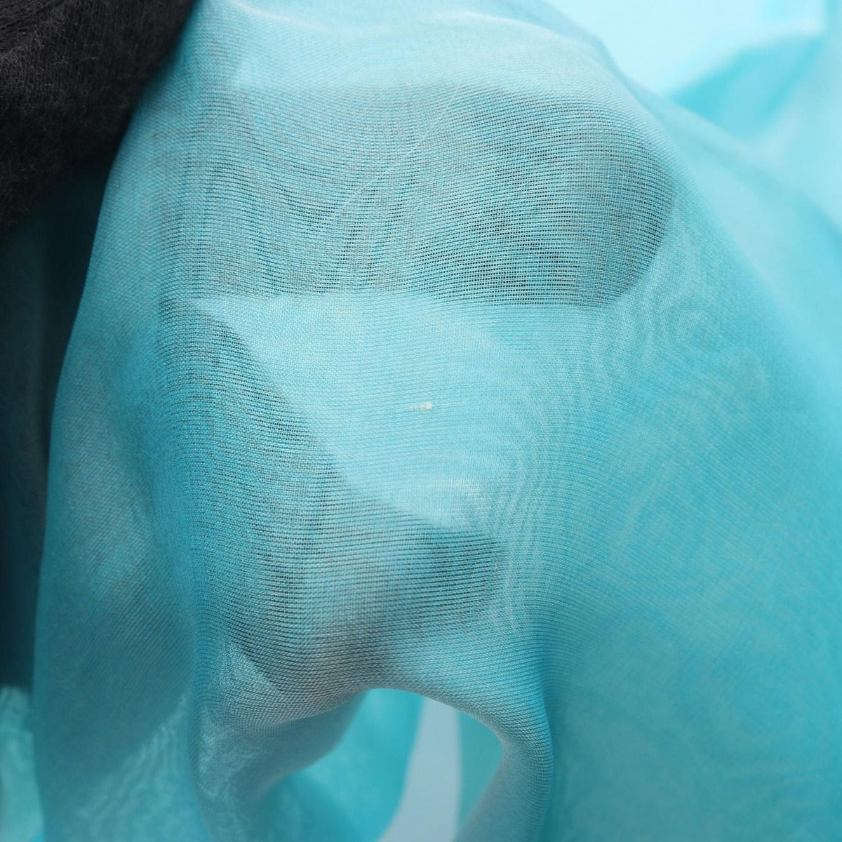 Louis Vuitton Scarf LV Logo Silk — view 5