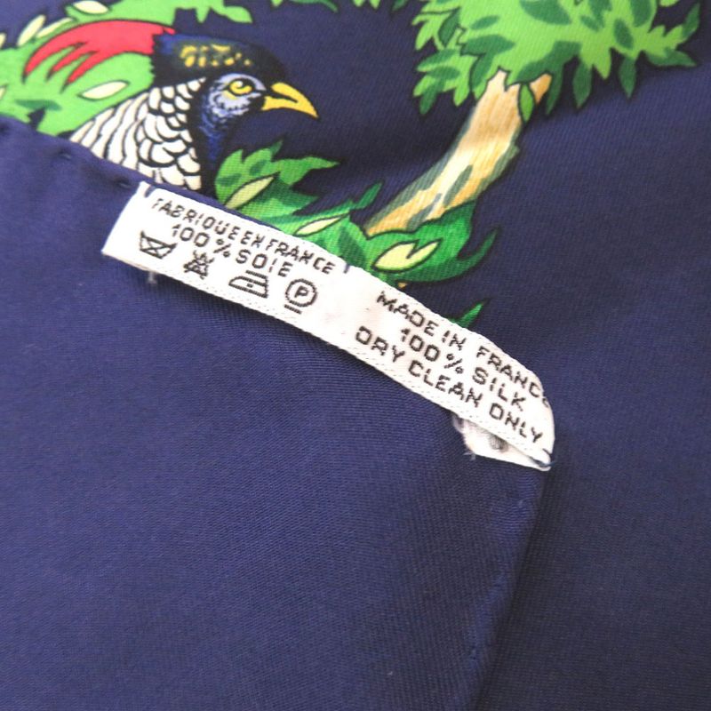 Hermes Carré 90 Sichlian Sicilian Animals Sichuan Silk Navy Scarf Navy Blue