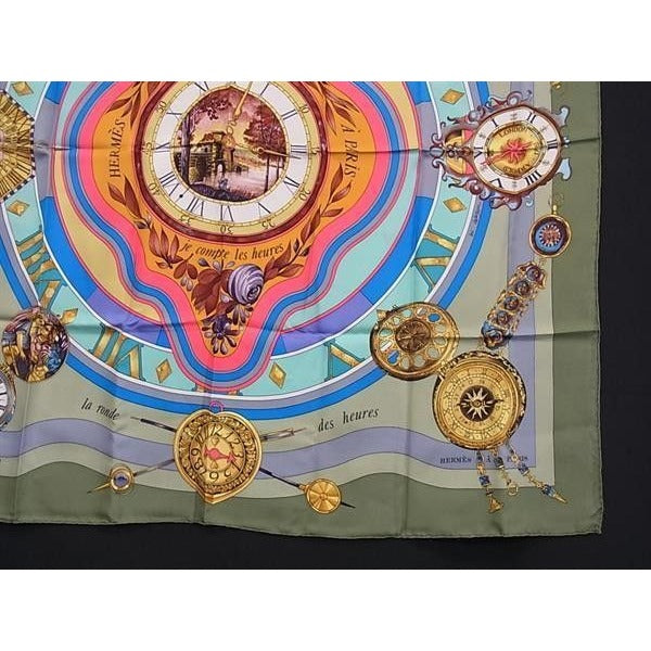 Hermes Scarf Carre 90 Parmi les Fleurs Je Compte Heures Time Among Flowers — view 3