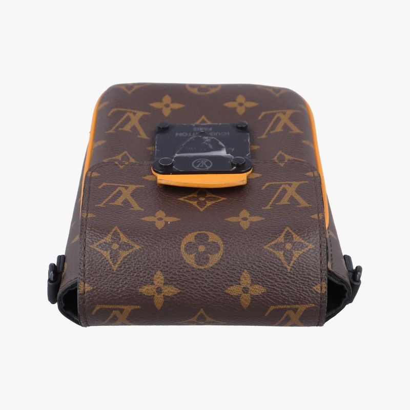 Louis Vuittons Lock Ebène Damier Canvas M82535ic Chip