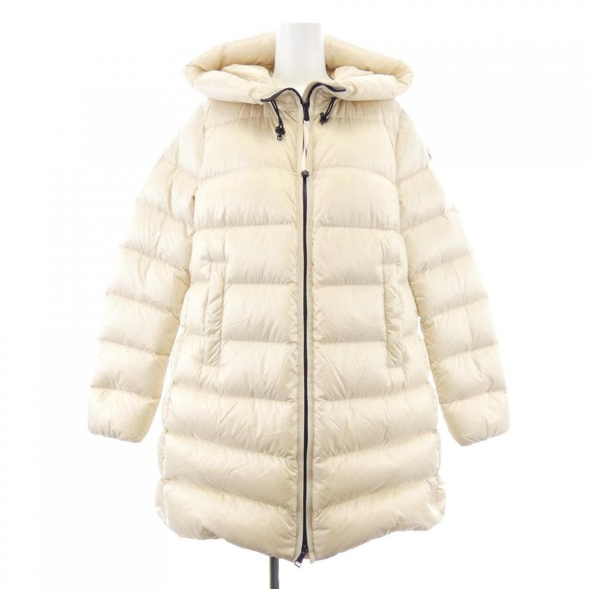Moncler Suyenne Down Jacket