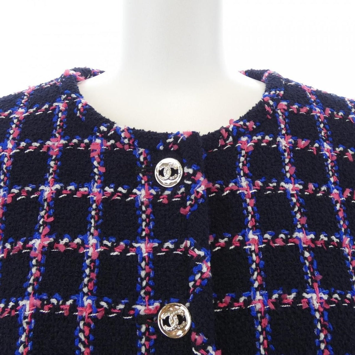 Chanel No Color Jacket — view 6