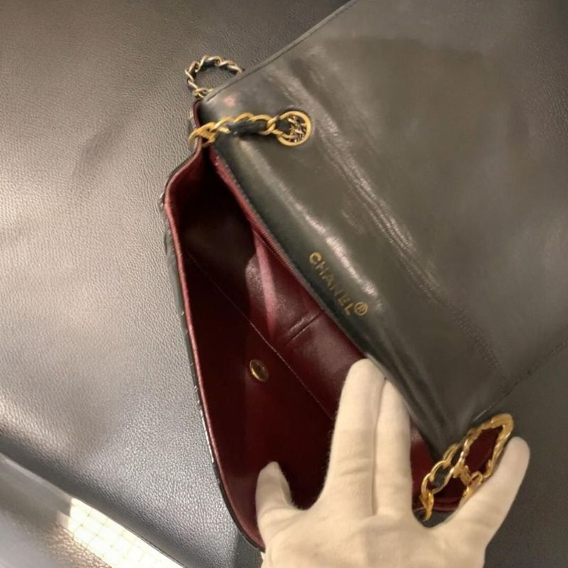 Chanel Diana Matelasse Enamel Shoulder Bag Black