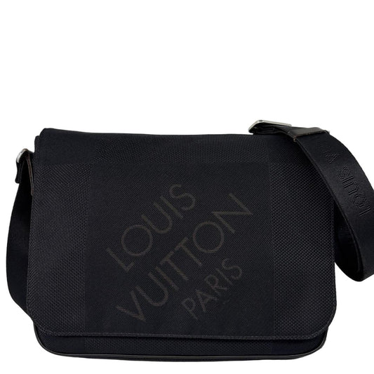 Louis Vuitton Damier Geant Petite Messager Shoulder